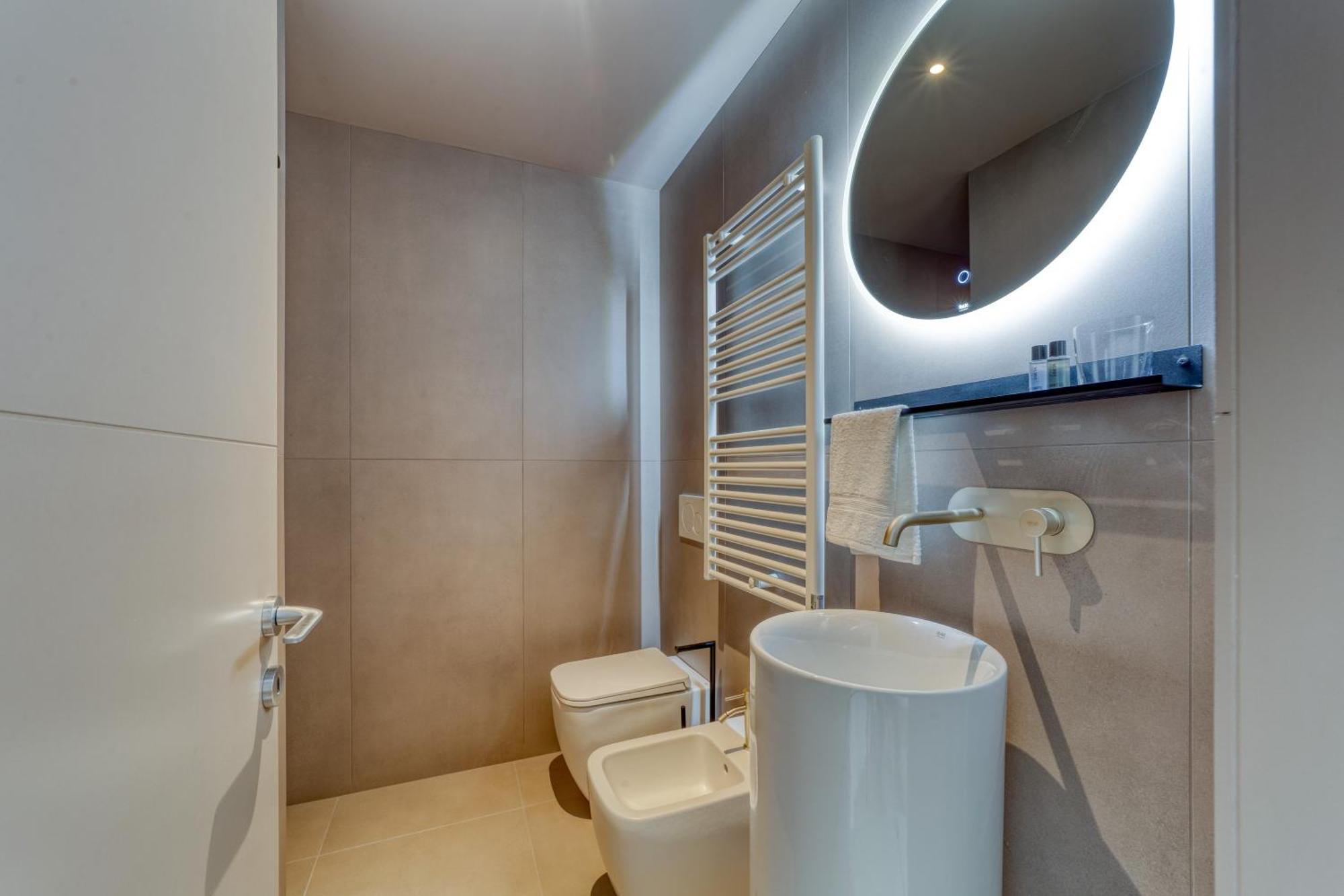 Santa Lucia Suites ปาโดวา ภายนอก รูปภาพ