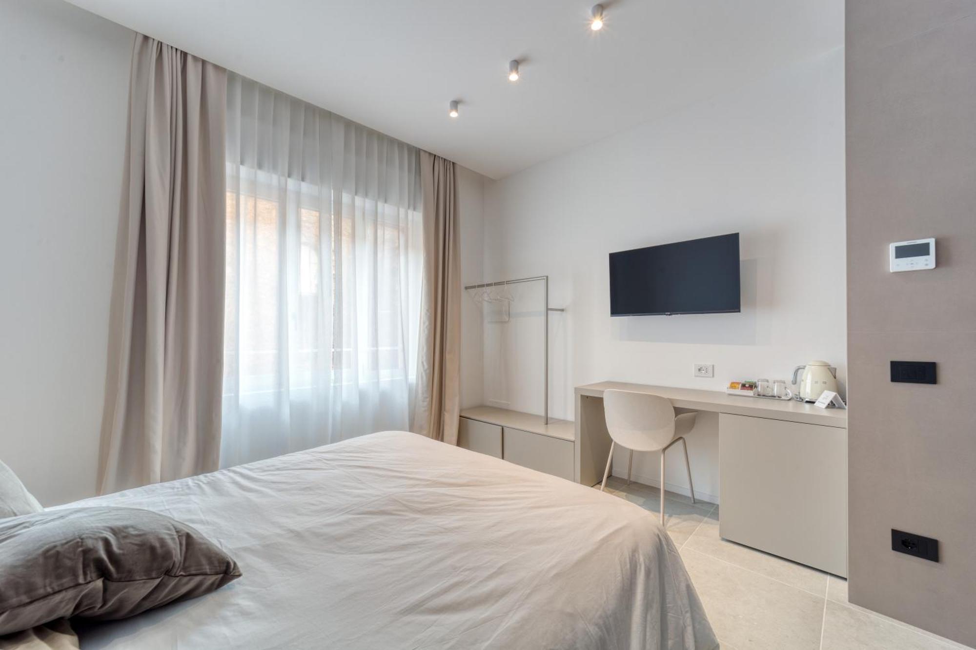 Santa Lucia Suites ปาโดวา ภายนอก รูปภาพ